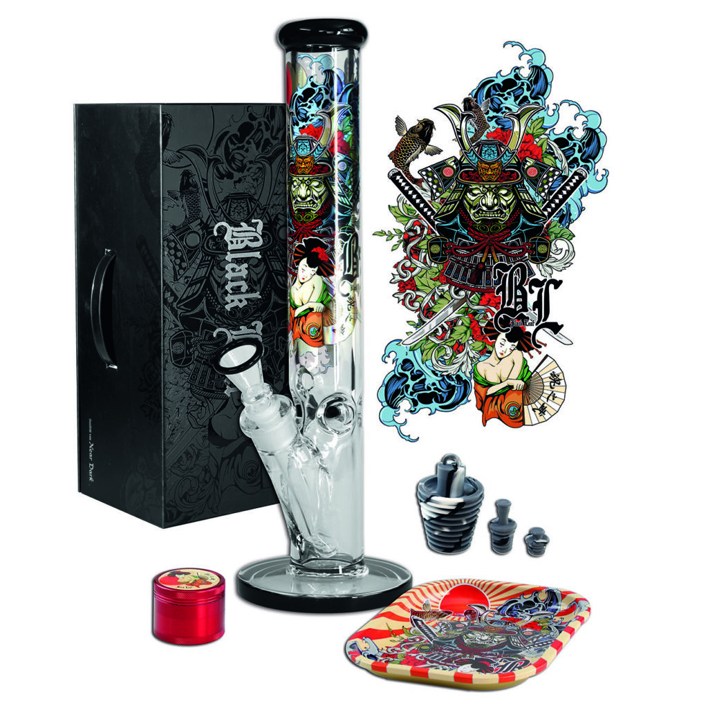 Glass bong Black Leaf RONIN + GEISHA 40cm